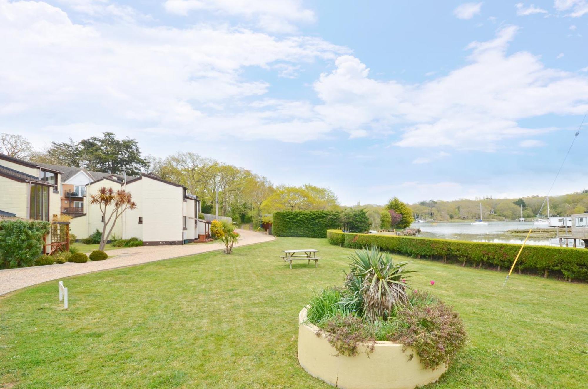 Appartement Whippingham, Creek Gardens - Isle Of Wight à Wootton Bridge  Extérieur photo